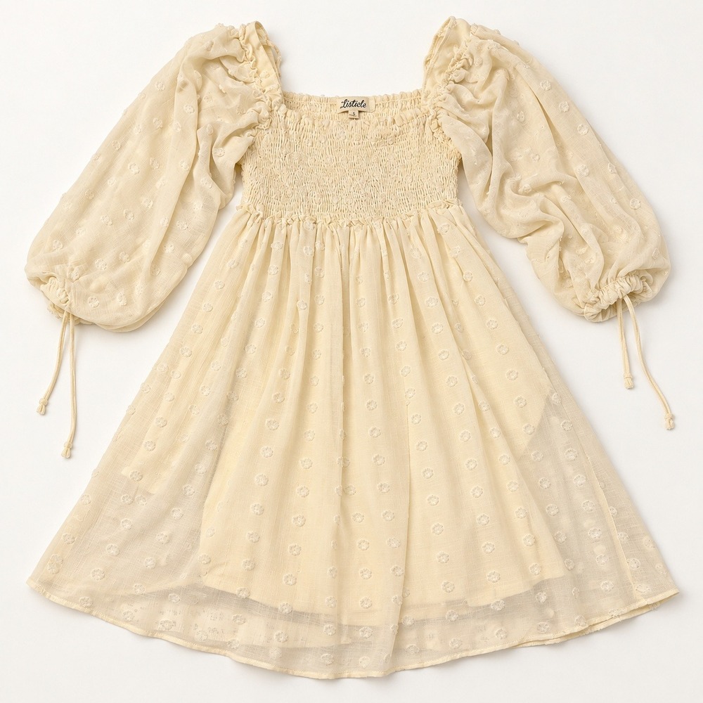 Listicle Womens Small Cream Swiss Dot Smocked Puff Sleeve Dress Romper LD0828